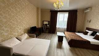 Гостиница Ромео и Джульетта Краснодар Семейный-11